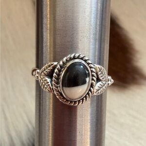 ❤️White Buffalo Turquoise Oval Ring Size 6.75 Navajo Style Southwestern Sterling